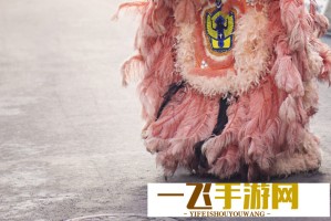 从悲剧到转机？遭前男友泼汽油女孩回应或将开启带货生涯