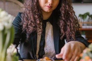 哈佛大学起诉特朗普政府背后：国际学生签证政策再起波澜