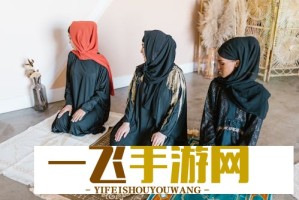 如何正确地抚摸羚羊，让它们感到舒适？