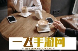 甲亢哥新造型曝光！中国功夫手机壳成亮点，粉丝直呼太酷了