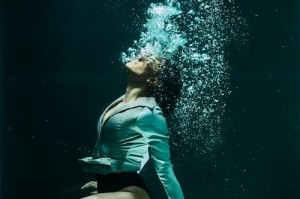 兽灵行者主Q还是主W？技能加点优先级深度分析